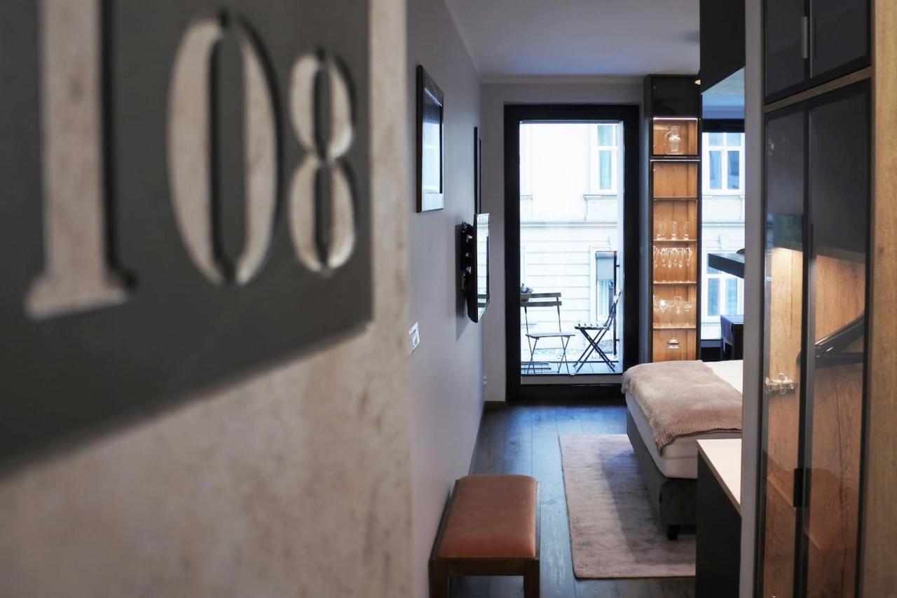 Boutique 108 - Old City, Luxury Apt. With A Garage Krakow Dış mekan fotoğraf